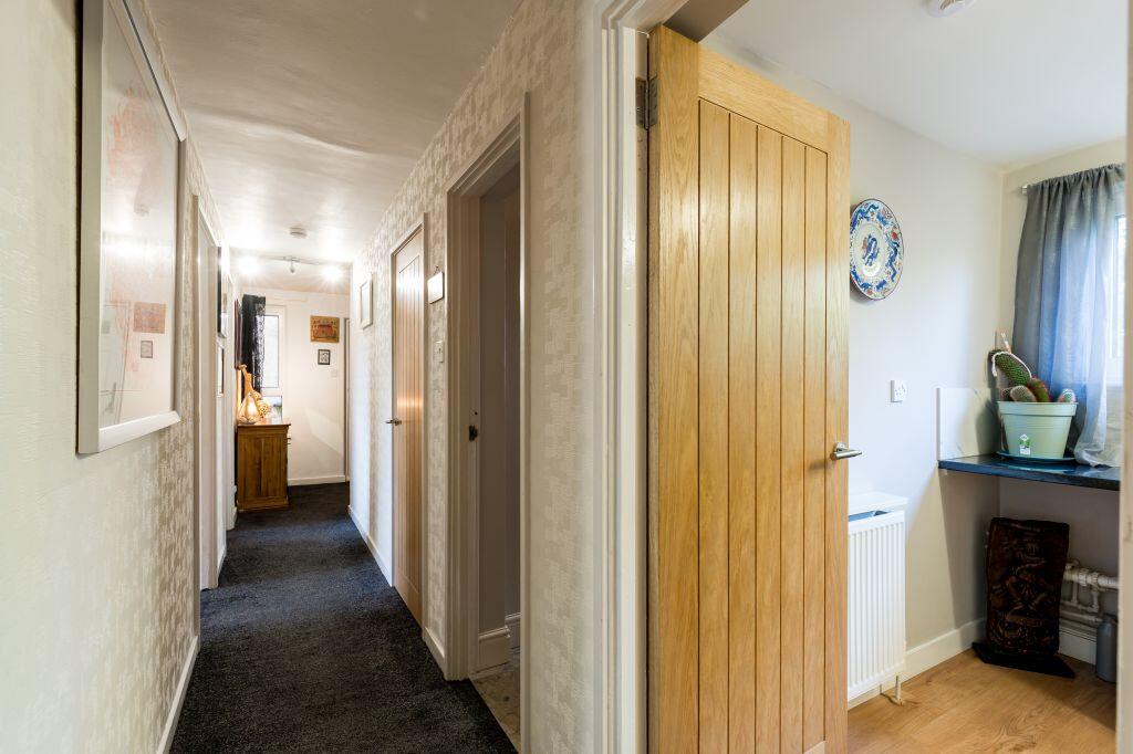 Apartment in Edinburgh - More