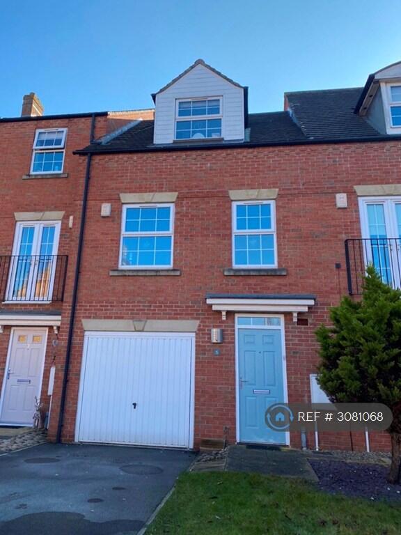 House in York - View 2