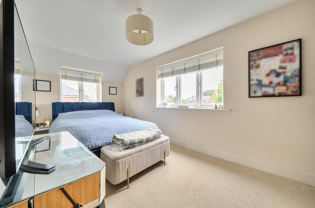 Apartment in Portsmouth - More