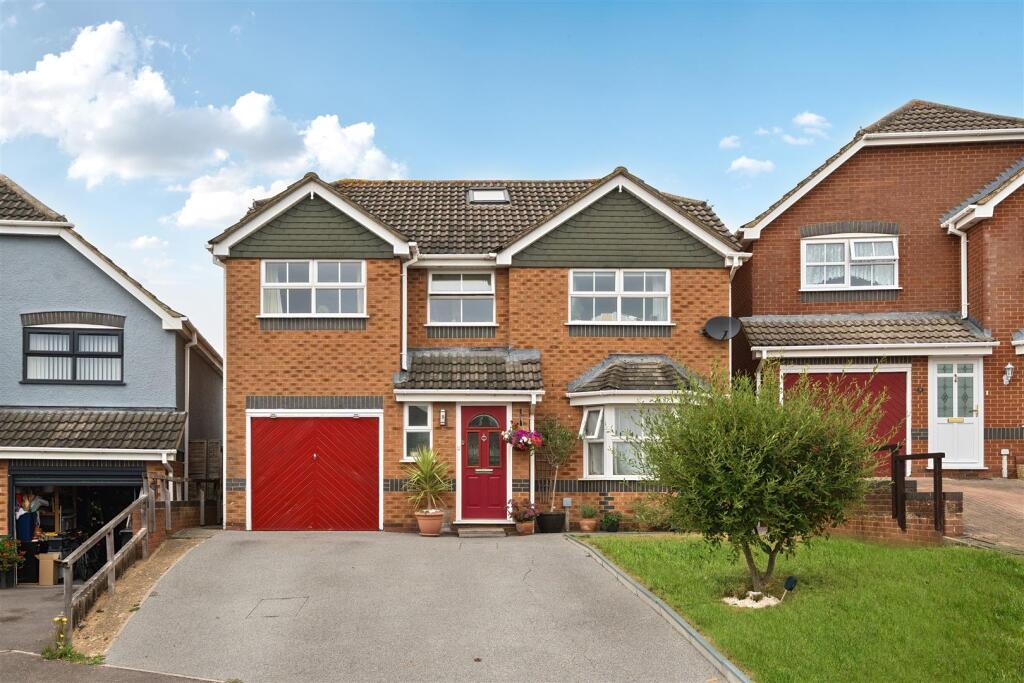 Wishart Way, Chippenham