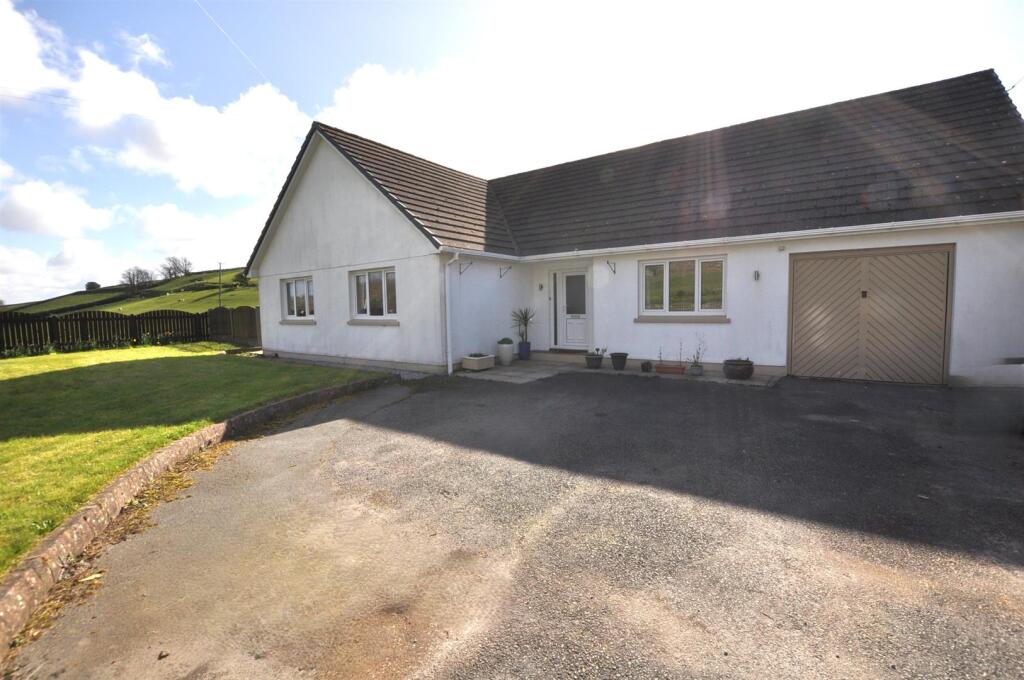 Main image of property: Broadway, Laugharne