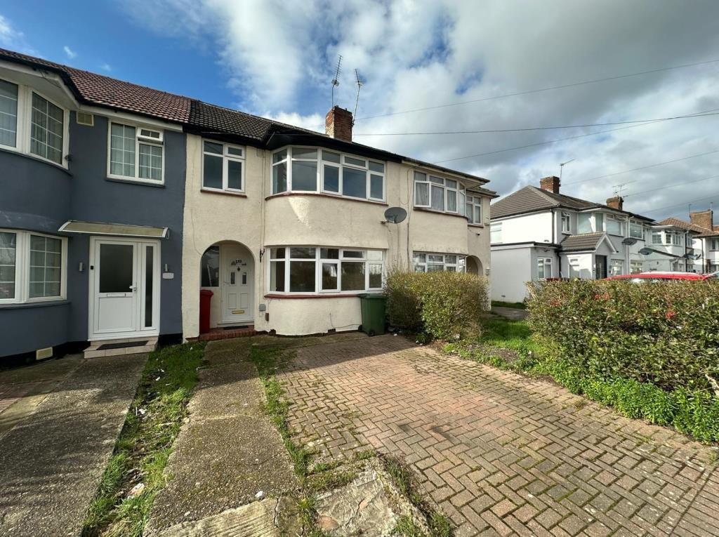 Main image of property: Slough, Berkshire, SL2