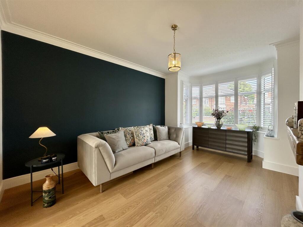 Astley Avenue, Halesowen - View 3