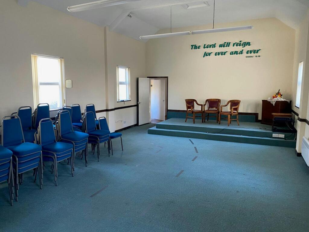 Hall.jpg