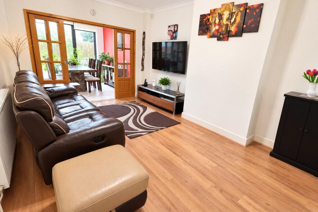 Gleeson Drive, Orpington, BR6 9LJ photo 4