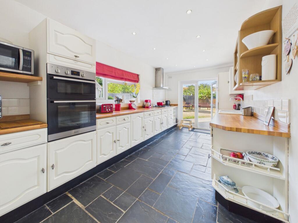 House in Swansea - View 4