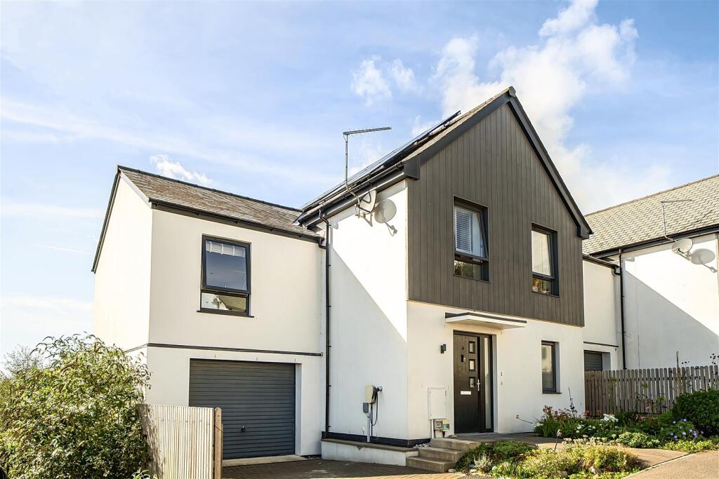 Main image of property: Widegates, Near Looe