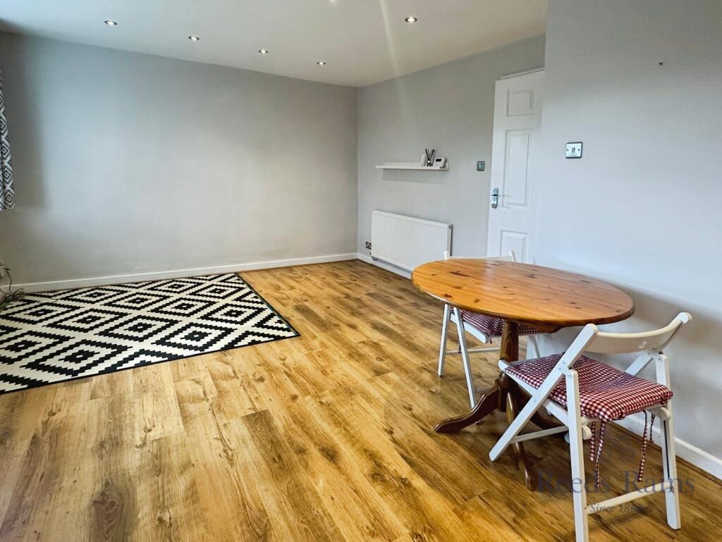 Apartment in Alderley Edge, Cheshire East - More