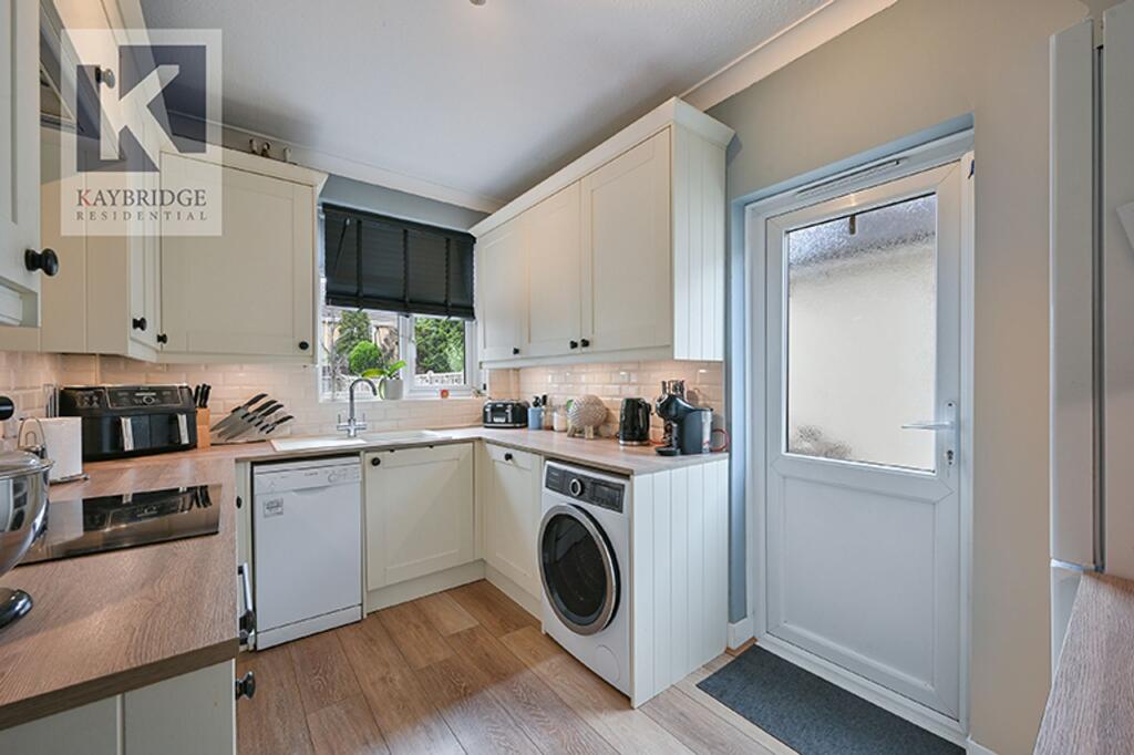 House in Kingston upon Thames - View 5