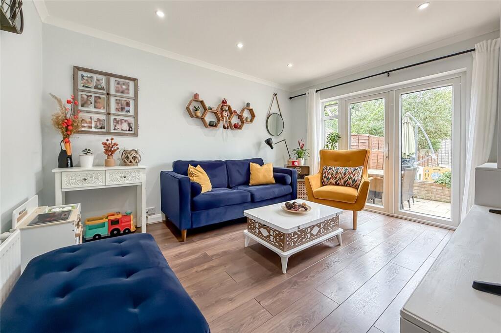 Beech Road, St. Albans, Hertfordshire, AL3 photo 4