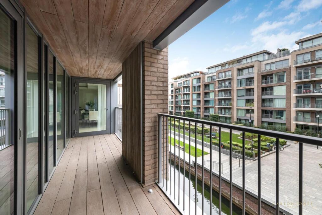 Apartment in London - View 3