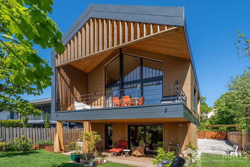 Main image of property: Rhone Alps, Haute-Savoie, Thonon-les-Bains