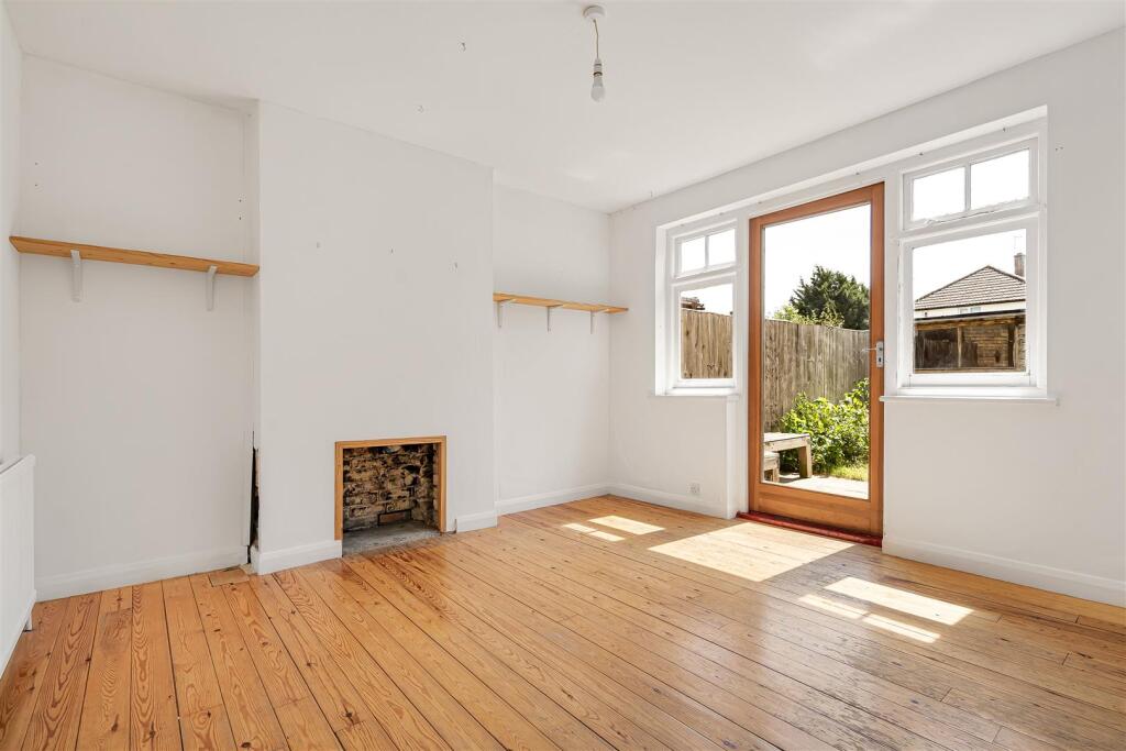 House in Cambridge, Romsey - View 5