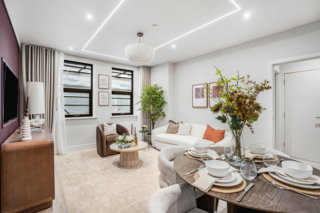 Main image of property: Atelier Yard, Victoria Street, St Albans, AL1