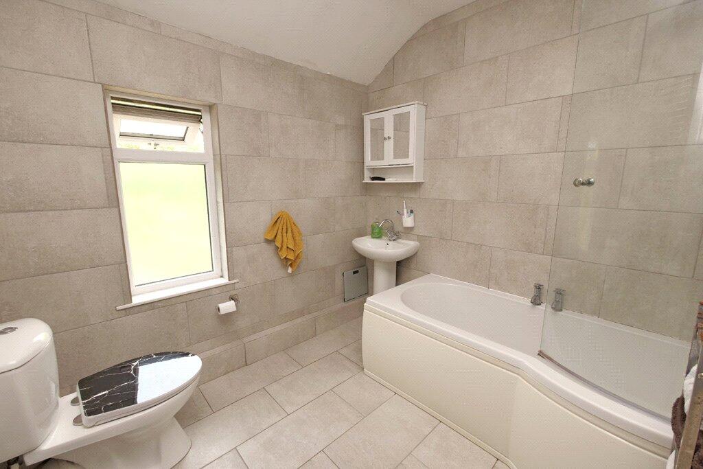 House in Skipton, Greatwood - View 5