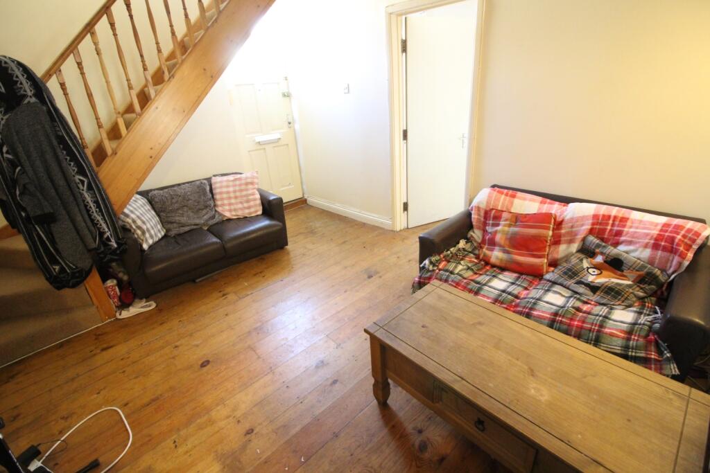 House in Cardiff, Maindy, Cathays - View 2