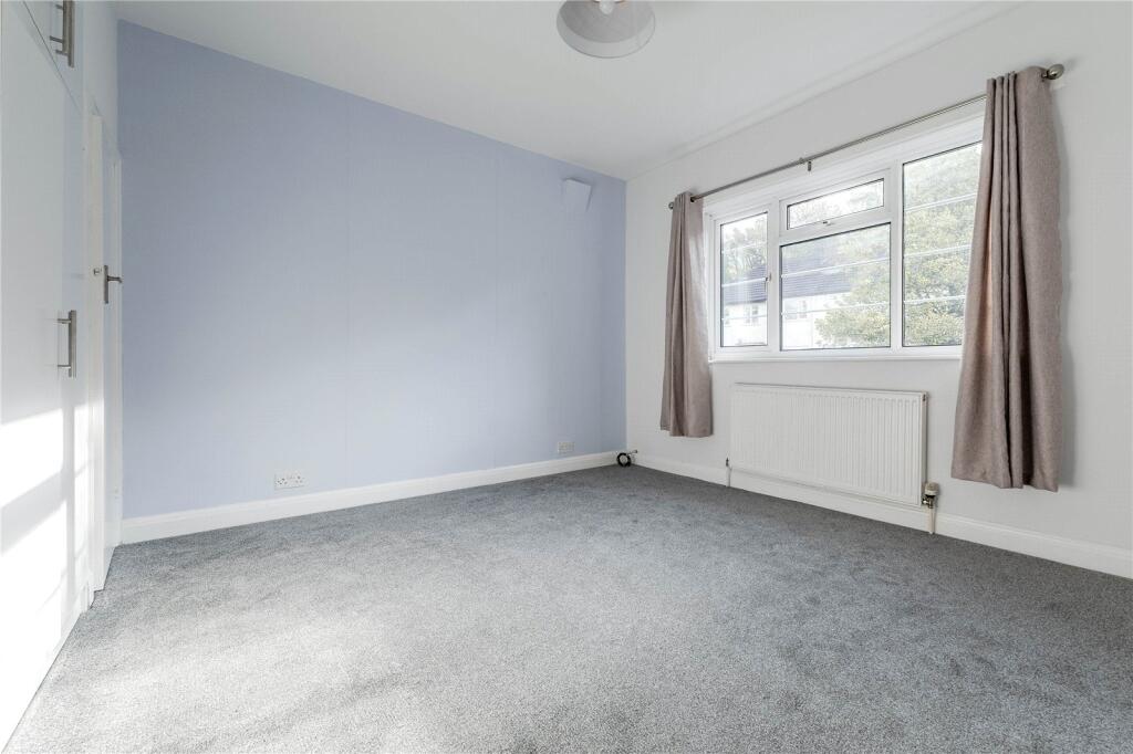 Apartment in Leeds - View 3