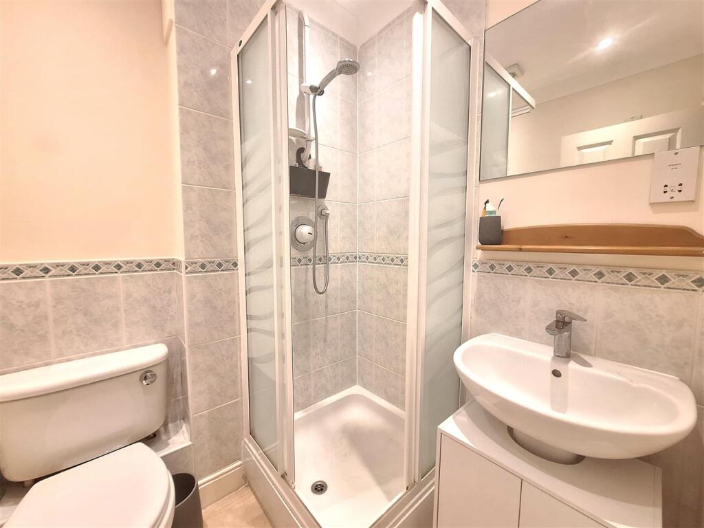 Apartment in Reading, Caversham - More