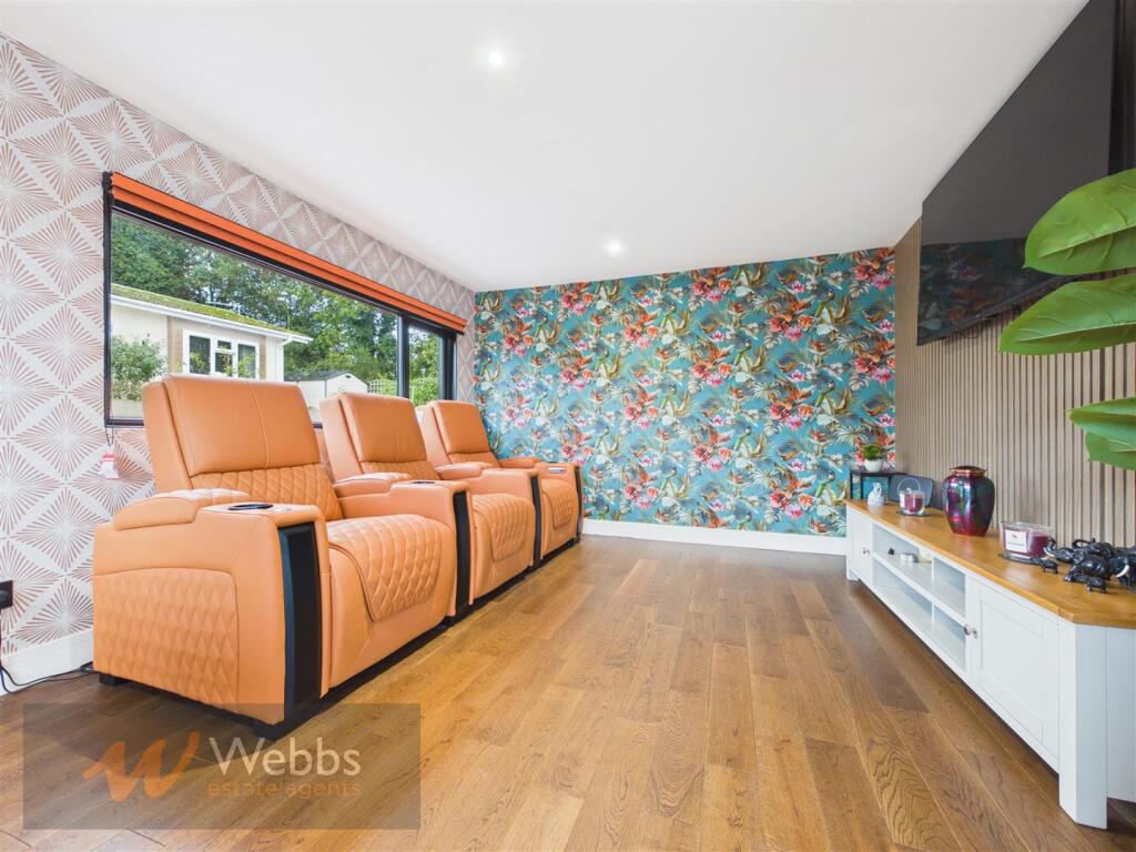 Rugeley Road, Armitage, Rugeley photo 4
