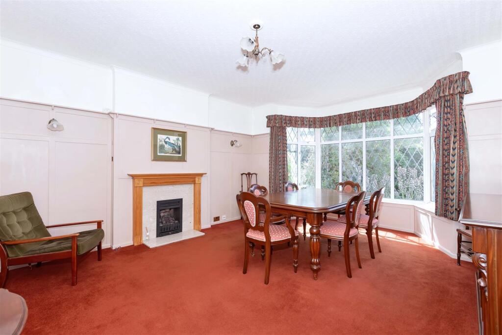 House in Worthing, West Sussex - View 3