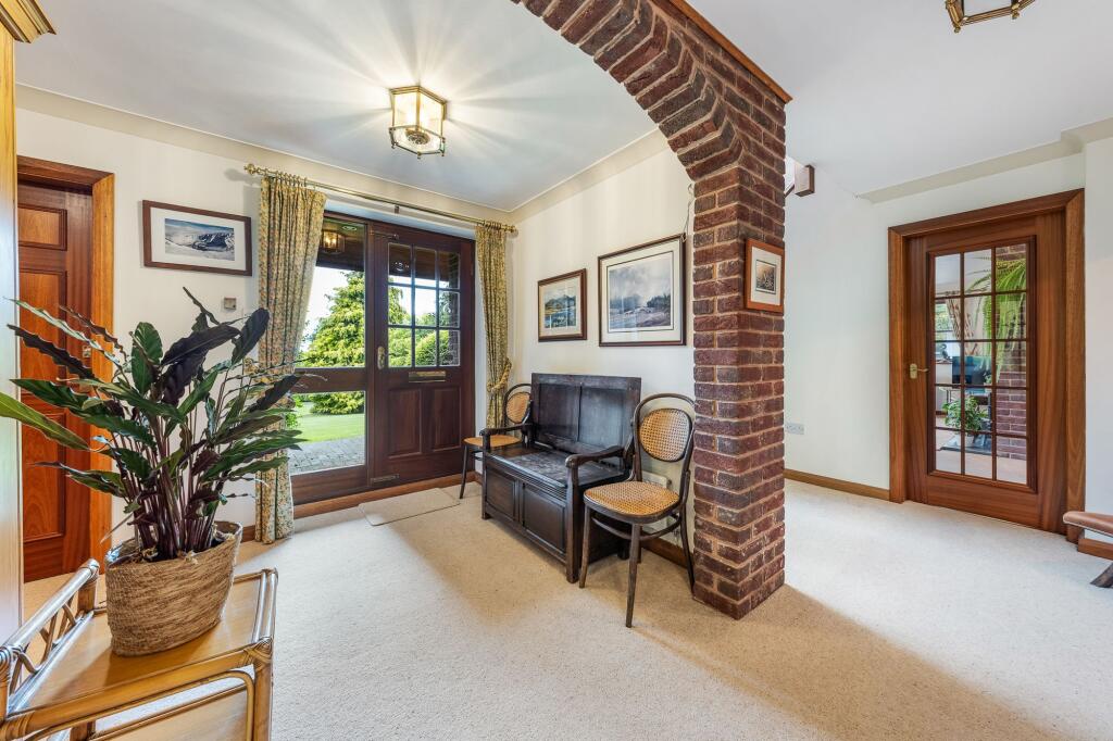 House in Pen-y-ffordd, Dobshill - View 4