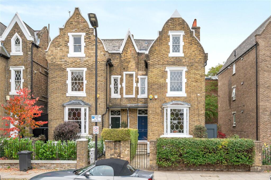 4-bed terraced on De Beauvoir Square, London, N1, £2,799,000