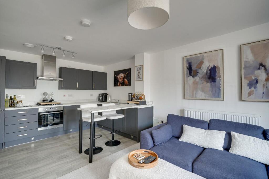 Apartment in Milton Keynes, Newton Leys, Bletchley and Fenny Stratford - View 4