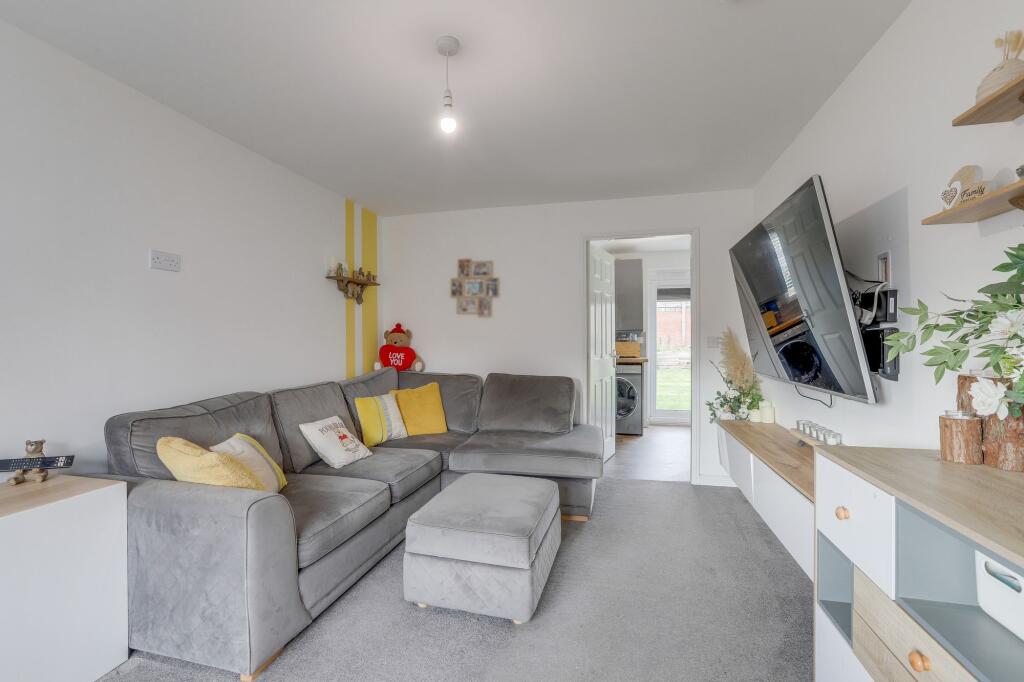House in Nottingham - View 5