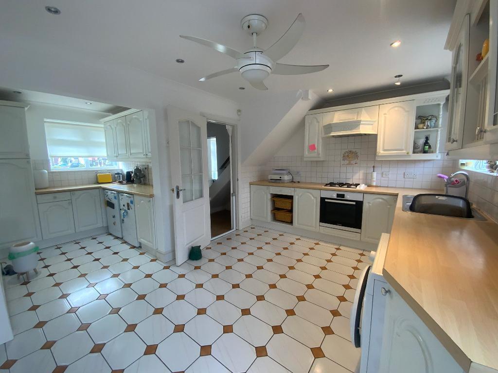 Tempest Way, South Hornchurch, Essex, RM13 7PX - View 2