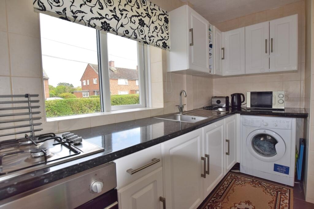 Maitland Road, Stansted, Essex, CM24 photo 4