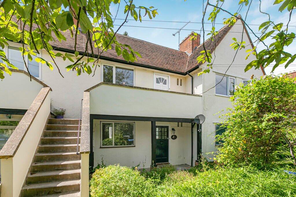 Main image of property: Birchwood Road, West Byfleet, Surrey, KT14