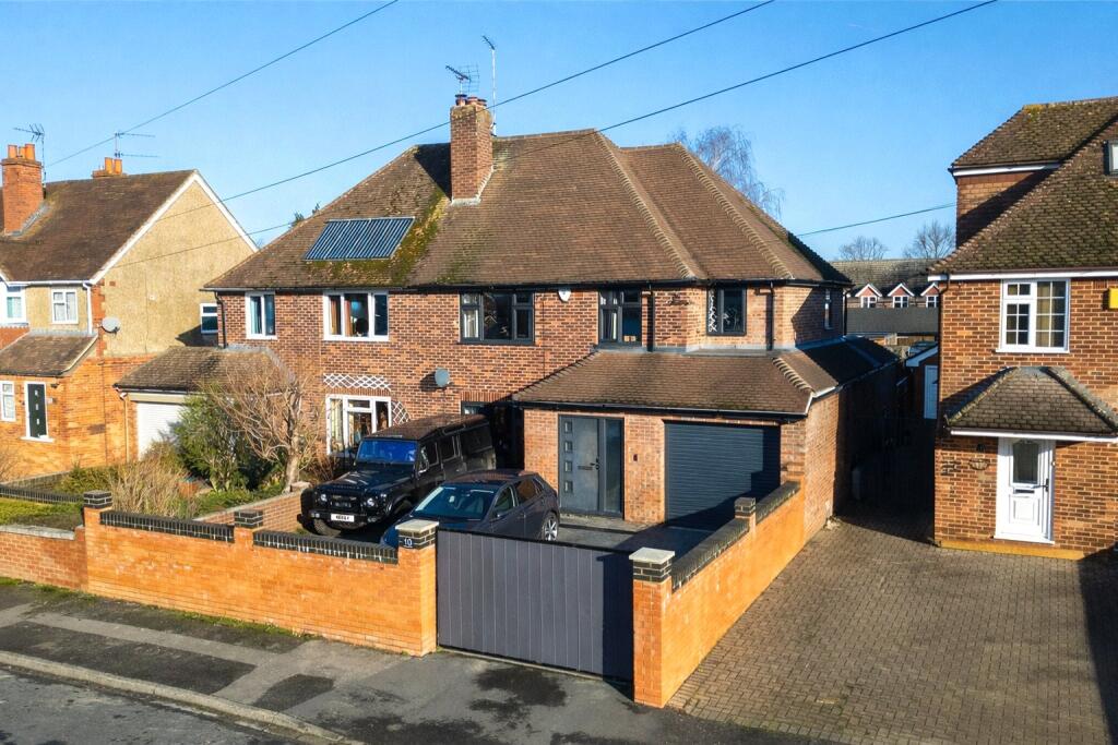 Main image of property: Crescent Road, Tilehurst, Reading, Berkshire, RG31