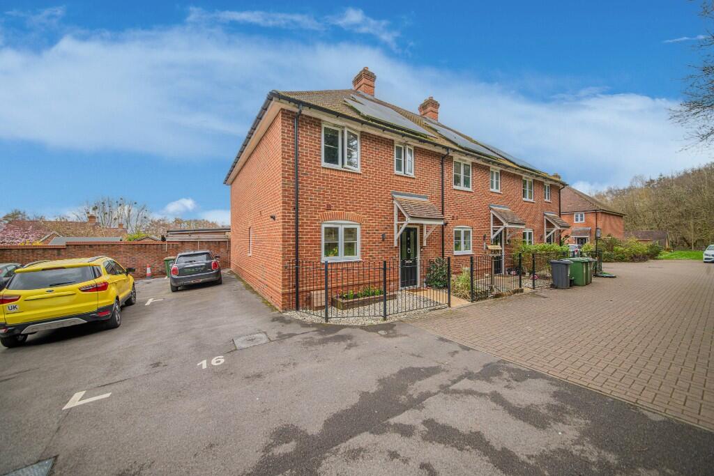 Main image of property: Gilbert Avenue, Bishopstoke, Eastleigh, SO50