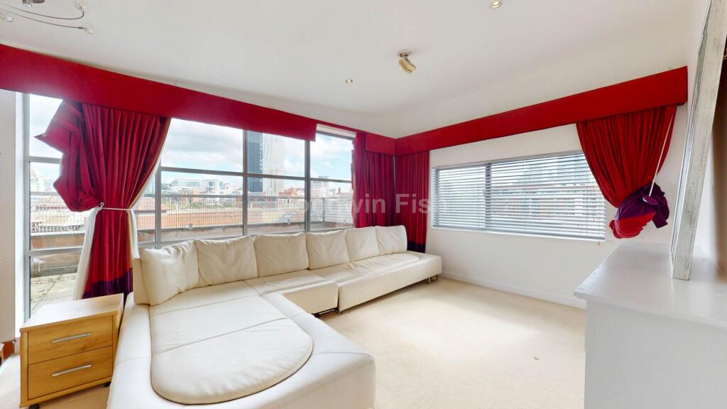 Main image of property: 382 Deansgate
