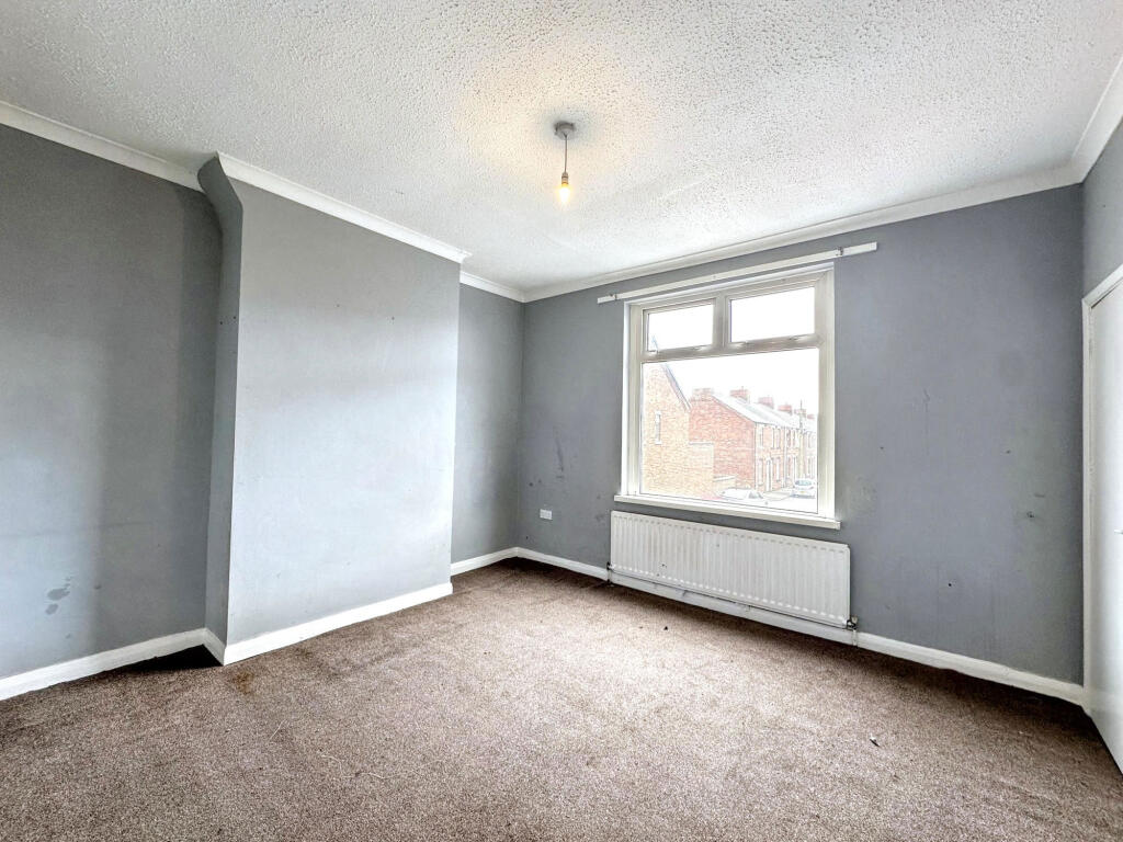 House in Darlington - More