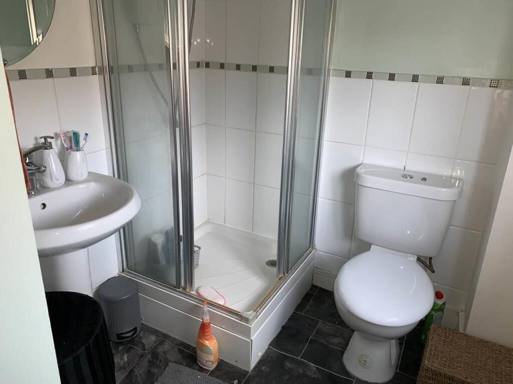 4 bedroom terraced house for rent