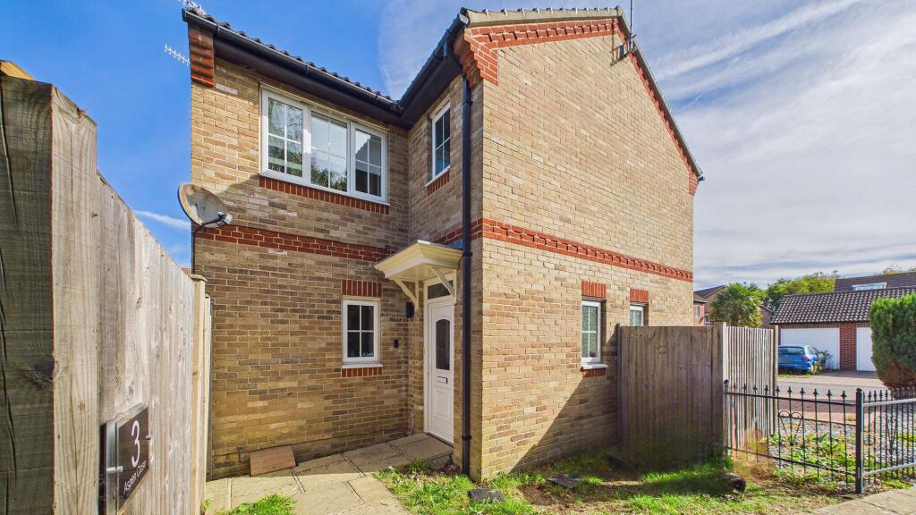 Main image of property: Aspen Close, Littlehampton, BN17