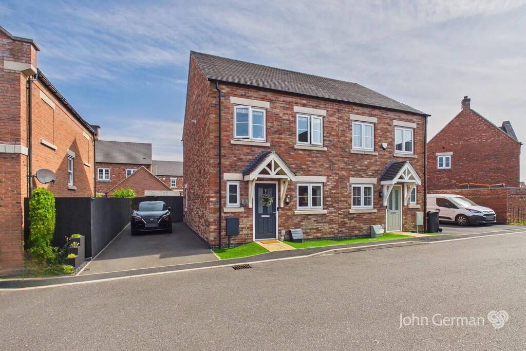 3-bed semi-detached on Tulip Road, Tutbury, £280,000