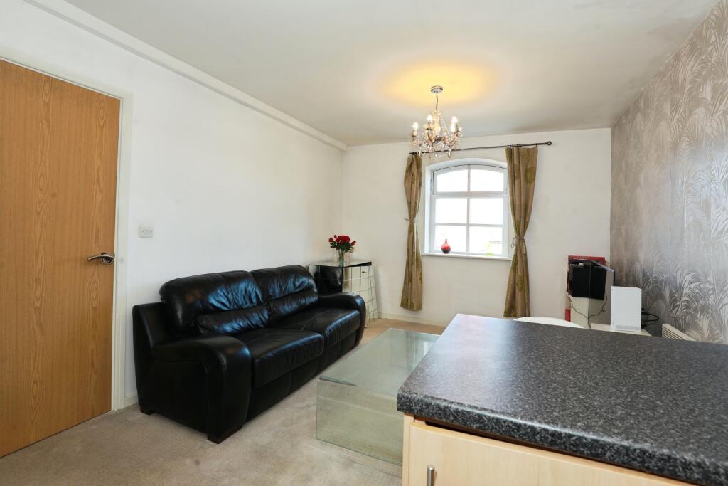 Hartley Court, Stoke-on-Trent, ST4 photo 4
