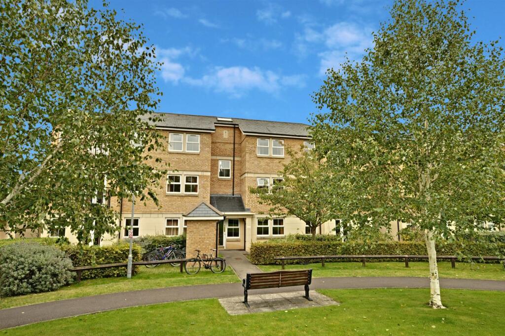 Main image of property: Venneit Close, Roger Dudman Way, Oxford