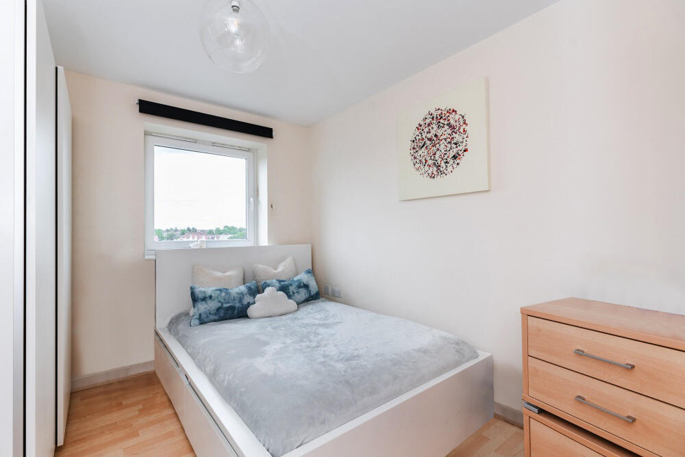408 Kenton Road, Harrow, HA3 photo 4