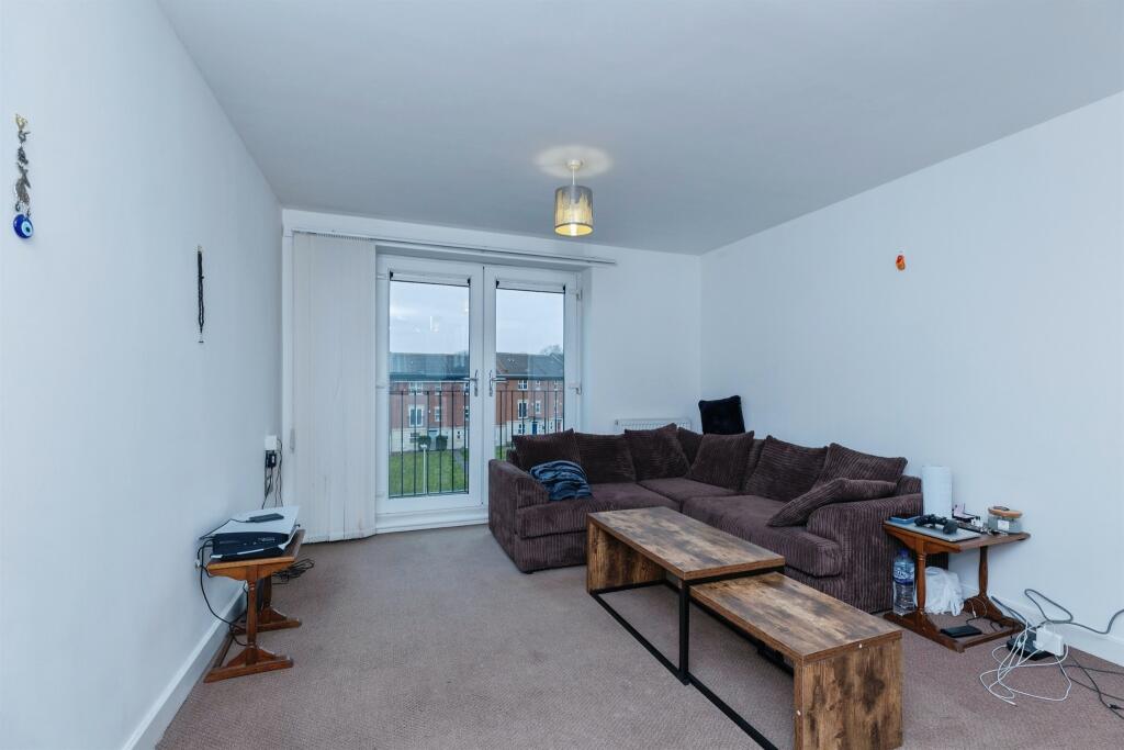 Main image of property: Sandhills Avenue, Hamilton, Leicester