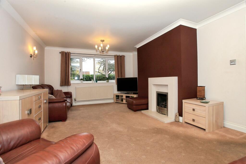 Sunnymead, Peterborough photo 3