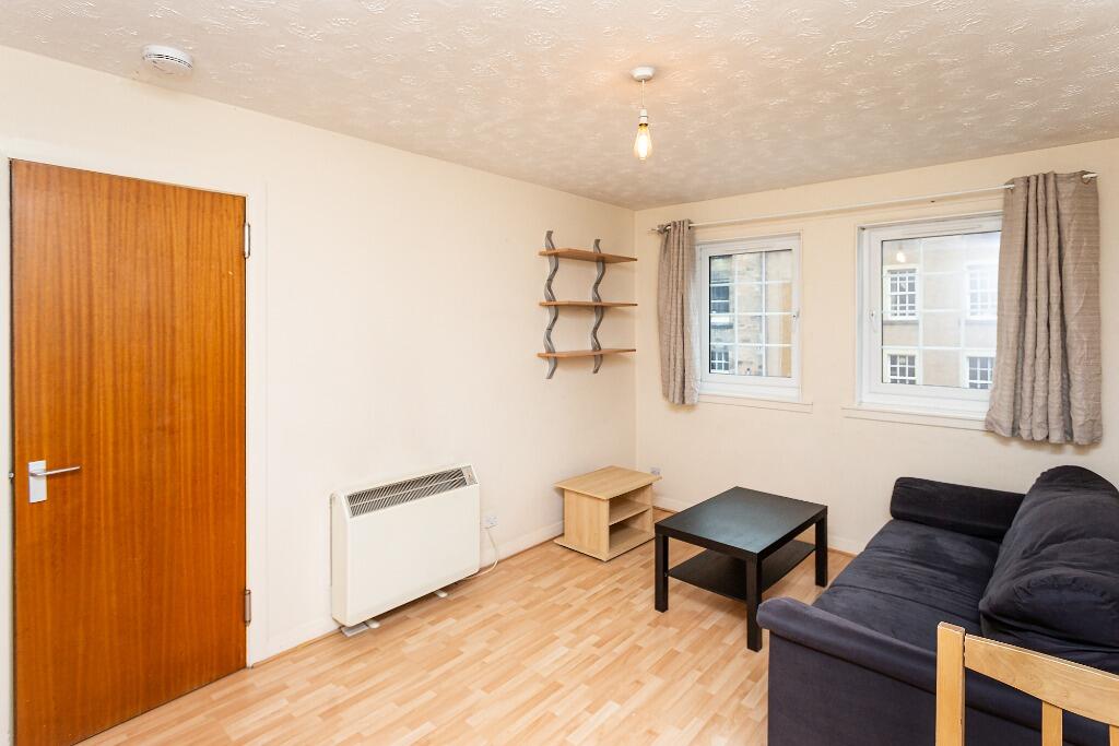 Apartment in Edinburgh - View 5