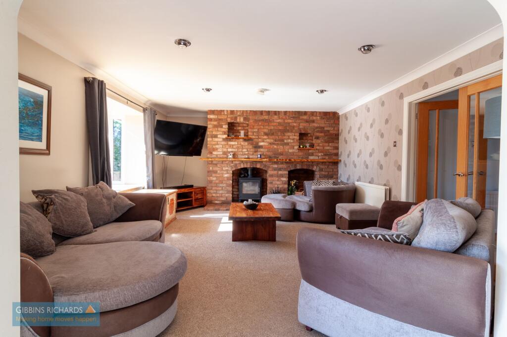 House in Taunton, Keenthorne, Fiddington - More