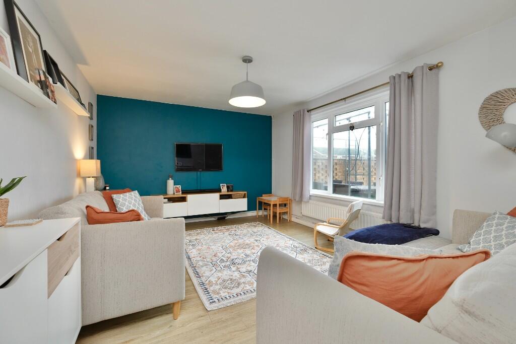 Regent Close, Eaton Socon, St. Neots, Cambridgeshire, PE19 photo 5