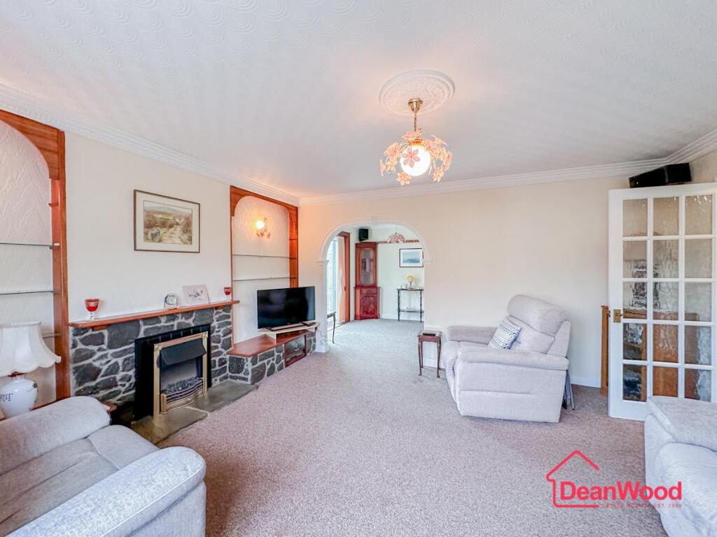 House in Onchan, Middle - View 5