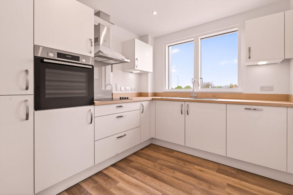 Apartment in Worthing, West Worthing - View 3