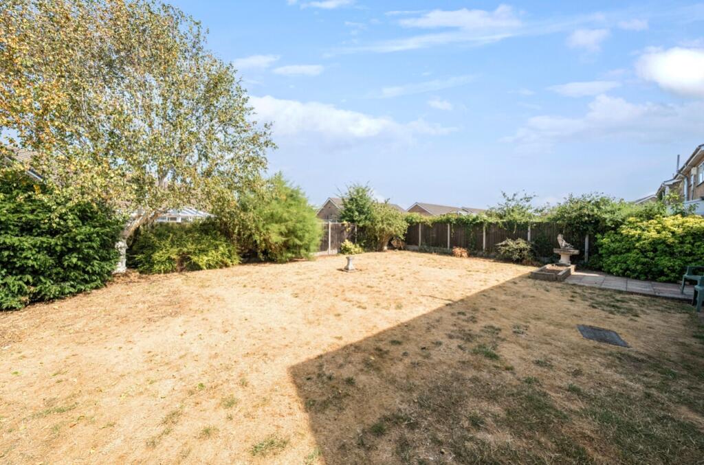 House in Lincoln - View 4