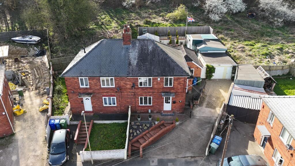 Main image of property: Hinderwell Place, Scarborough, YO12